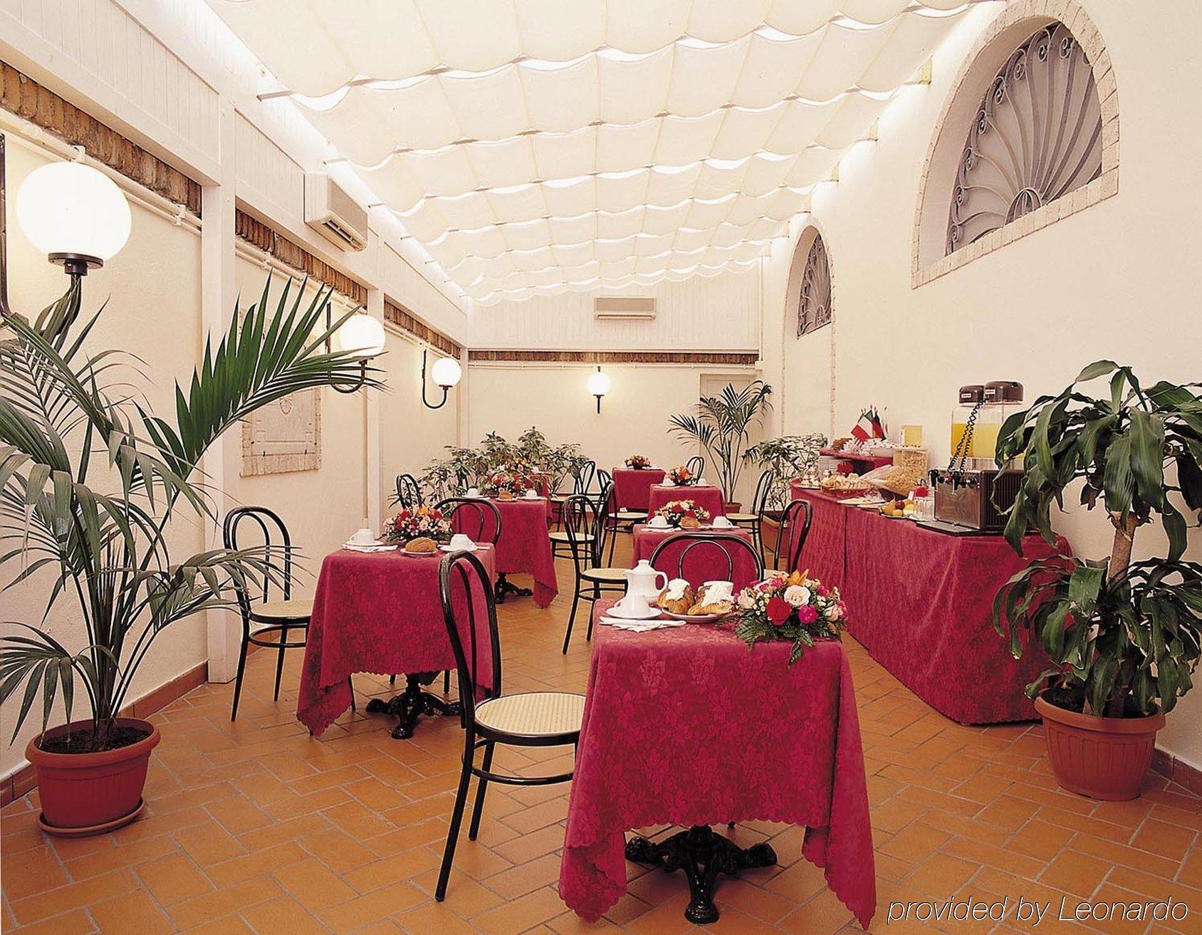 Hotel Contilia Ρώμη Εστιατόριο φωτογραφία
