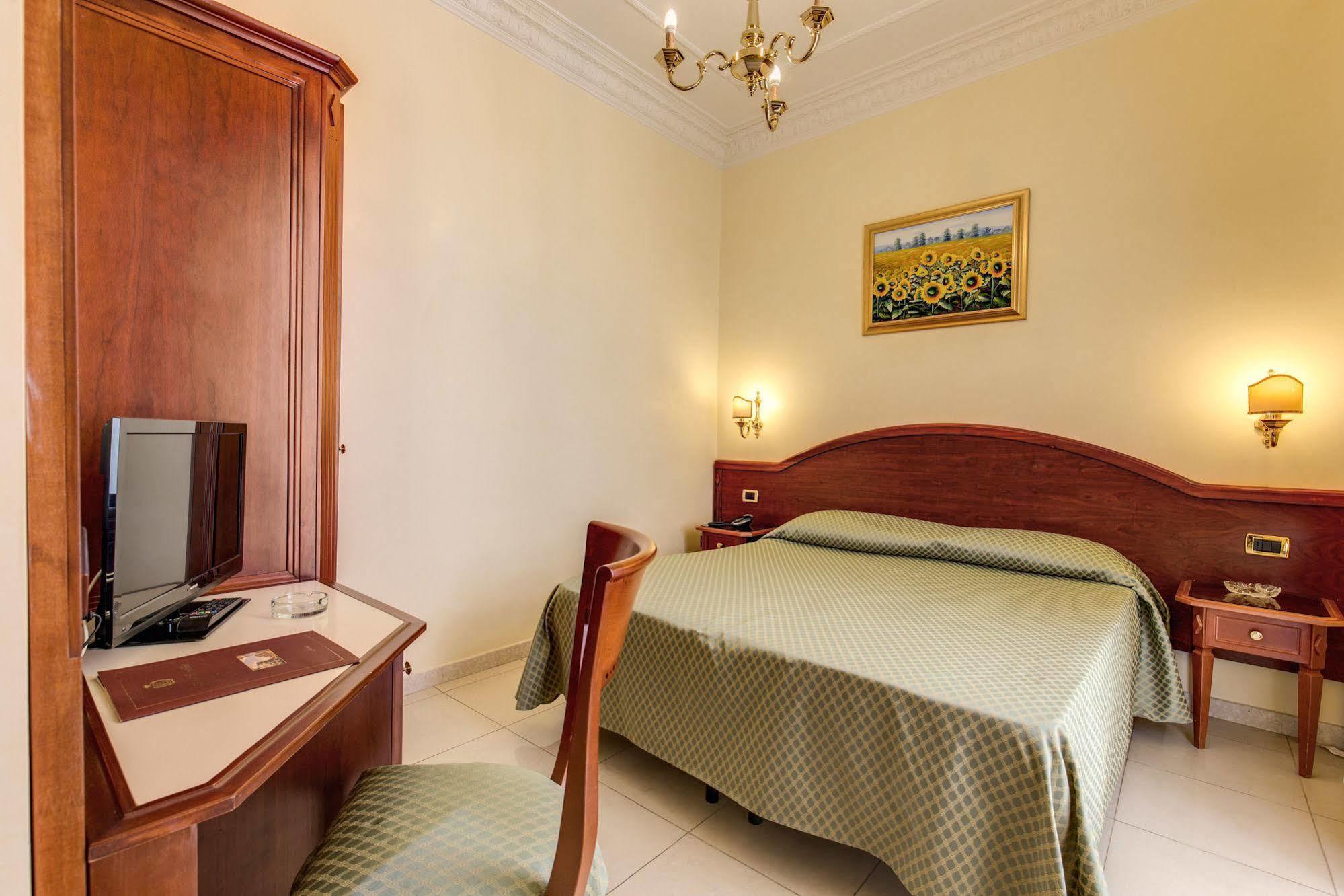 Hotel Contilia Ρώμη Εξωτερικό φωτογραφία